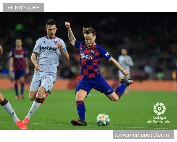 加的斯市政府拟实行新政策加强城市管理治理力度